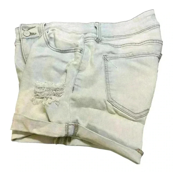 SO junior distressed denim shorts size 9 - Picture 8 of 9